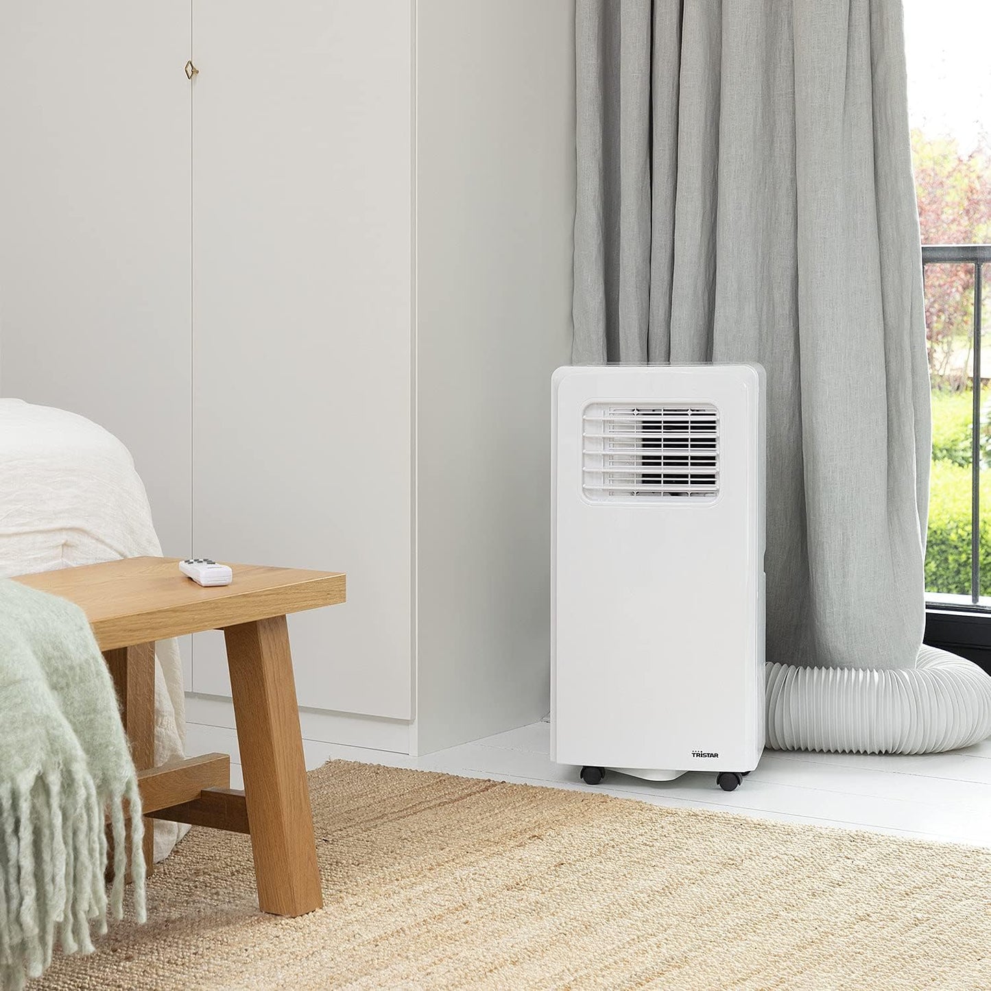 Tristar AC-5477 3-in-1 Mobile Air Conditioner, Cool, Ventilate, Dehumidify, 7000 BTU, 2.05 kW